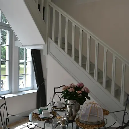 Gasthof L'orangerie, Château St Justin 5*